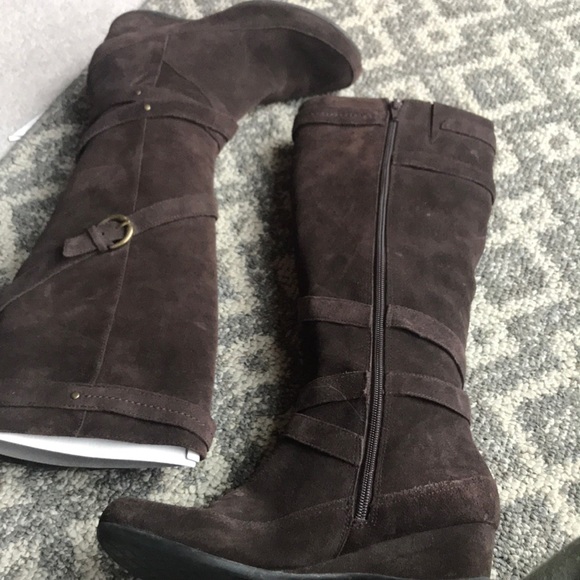 Me too suede boots - Picture 2 of 5